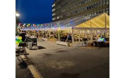 Belysning i festtelt: ideer, lyskæder og lysplan der skaber stemning