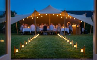 Event i villahave: Plads, strøm og nabohensyn – sådan planlægger du rigtigt